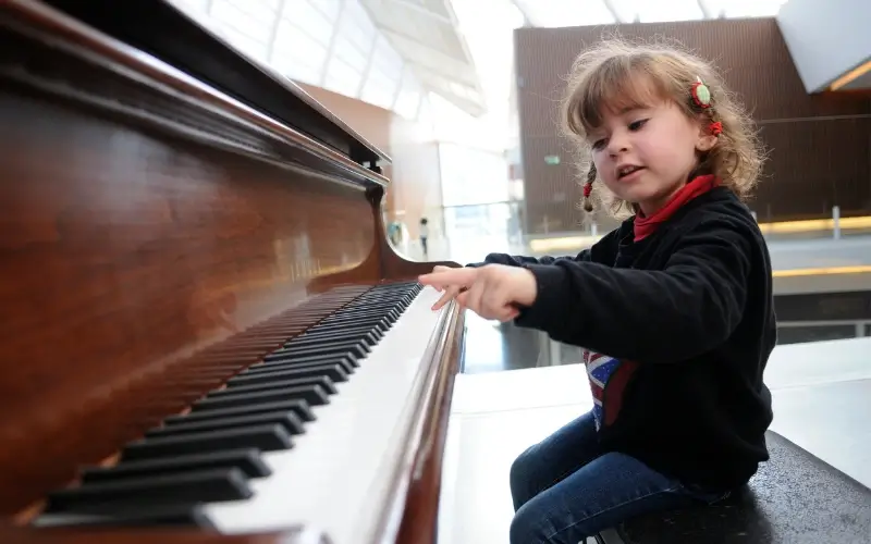 Piano-child